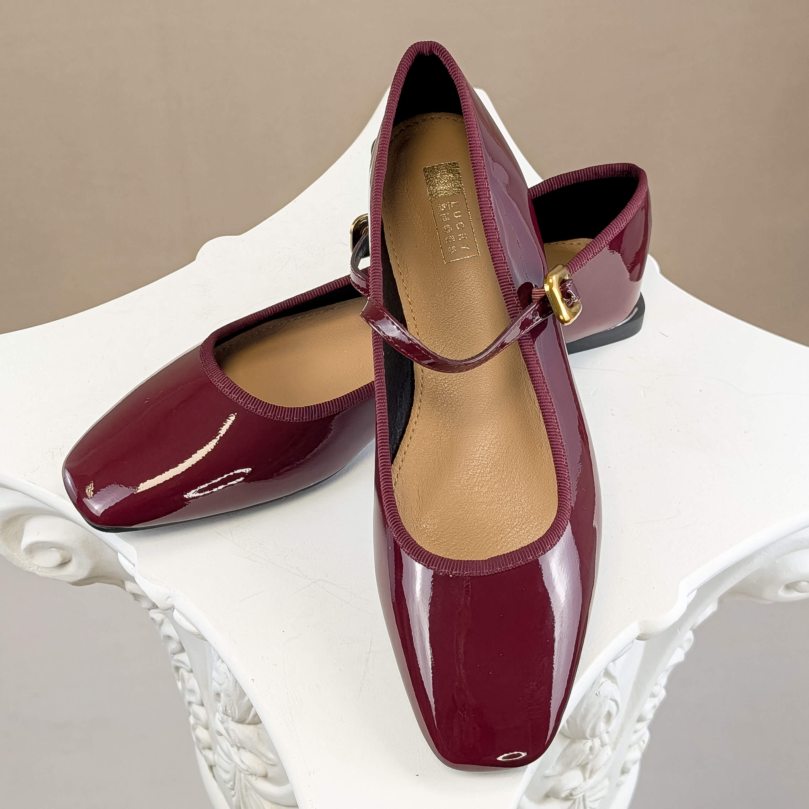 Weinrote Mary Jane Ballerinas