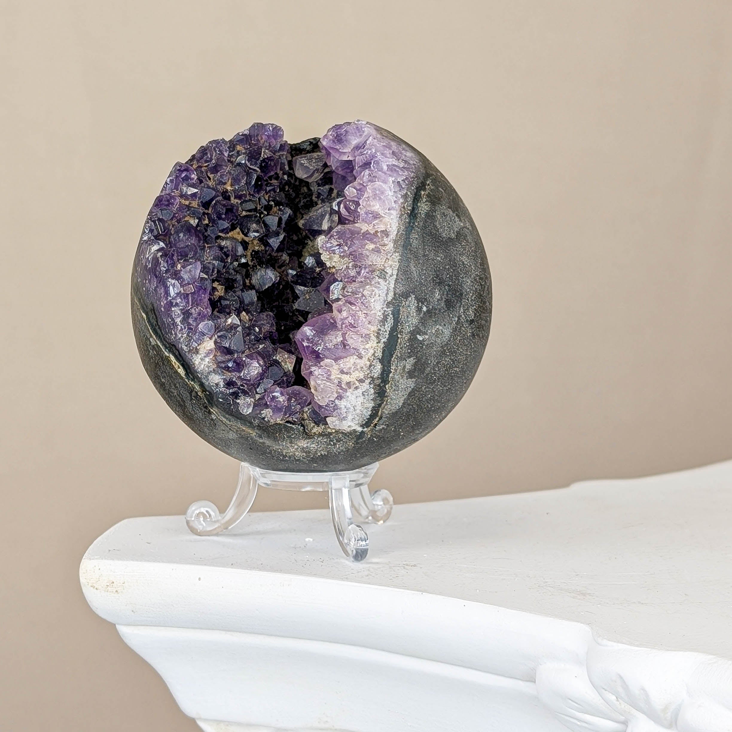 Amethyst • hot Amethystkugel • Achat • deine-deine-fussspuren.de