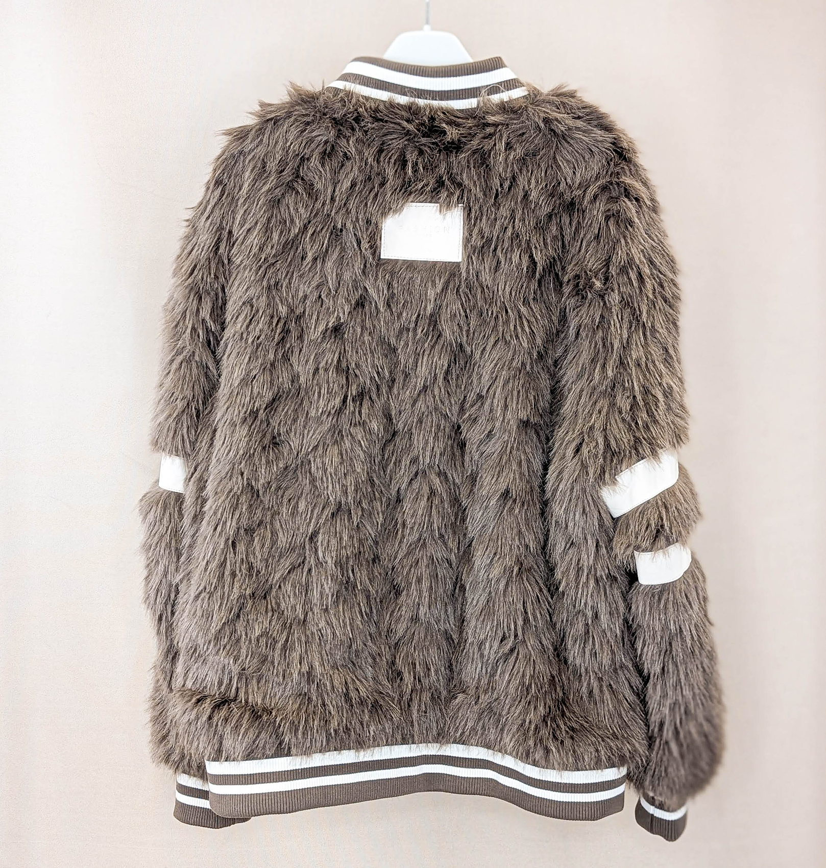 Faux Fur College Jacke - Taupe