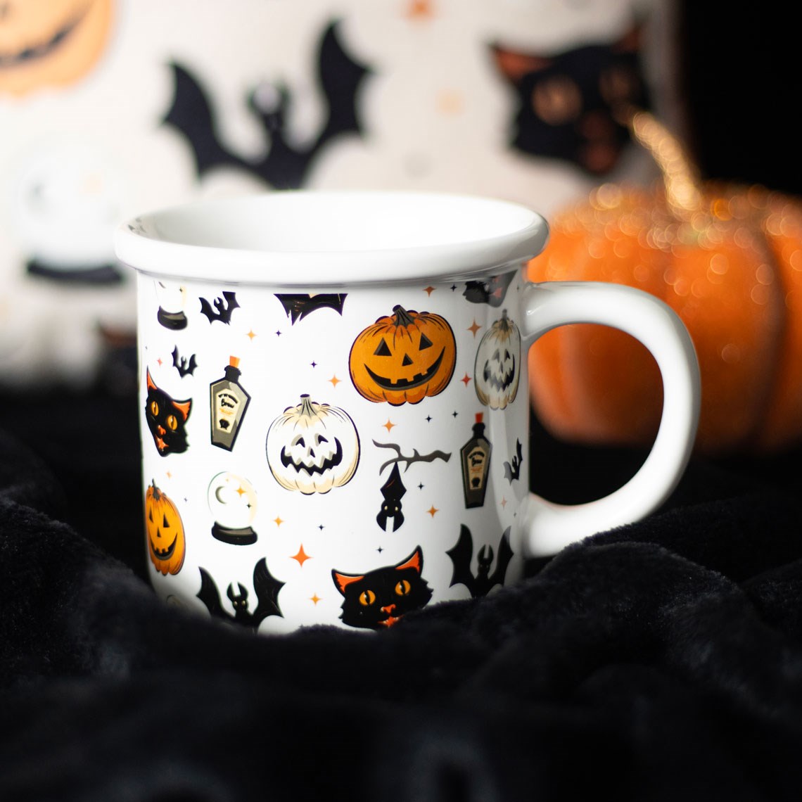 Spooky Cat & Pumpkin Tasse