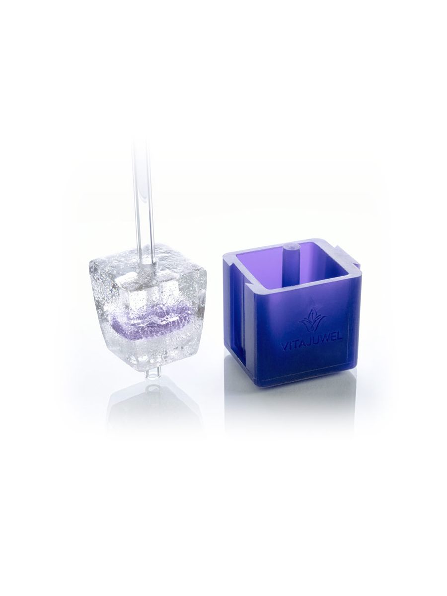 Crystal Ice Cube Maker